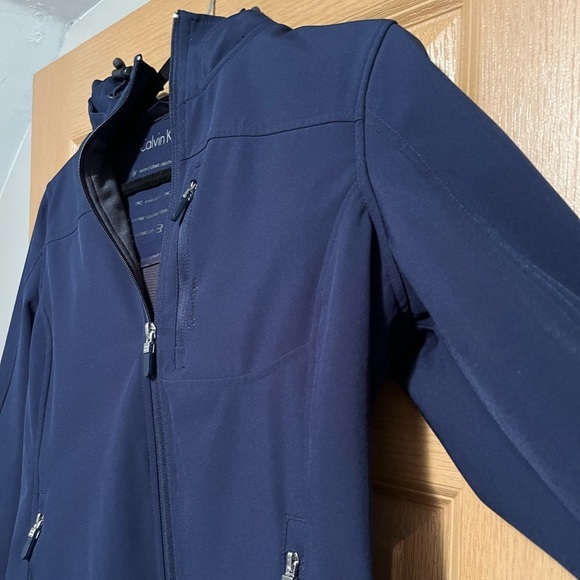 Calvin Klein Soft Shell Jacket with Detachable Hood - Picture 5 of 11